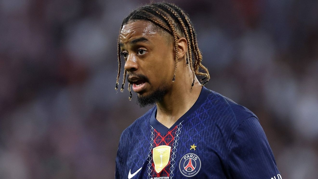 PSG vrea să transfere un star de la FC Barcelona în atac, dacă îl vinde pe Barcola