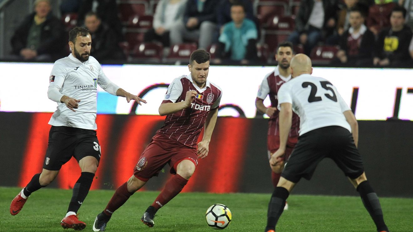 Paște fericit pentru Dică! Astra i-a luat două puncte CFR-ului după un meci superb în Gruia. FCSB se poate desprinde de clujeni