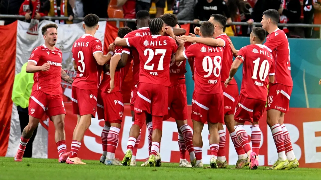 Dinamo transferă un portar care a jucat la Cupa Mondială!