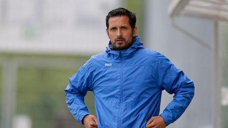 Antrenorul lui Dudelange e în extaz după victoria de răsunet în fața CFR-ului: "Parcă suntem într-un film"