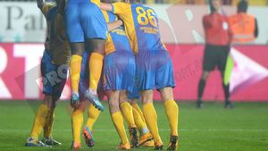 Dragomir le propune oficialilor Stelei să transfere trei jucători de la Petrolul: "Nu i-ar mai bate nimeni în următorii trei, patru ani. Intră și în Champions League"