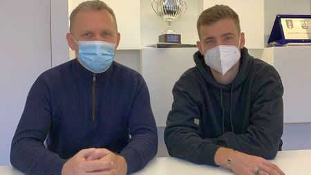 Vlad Dragomir a semnat cu noua sa echipă! Mijlocașul român va evolua în Serie B, după despărțirea de Perugia | FOTO