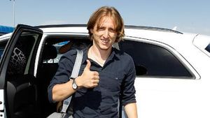 Ce NEBUNIE!** Transferul lui Modric la Real Madrid scoate DOI 'galactici' din echipă! Au început negocierele pentru cedarea lor la un GIGANT al Europei