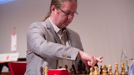 Marele maestru Liviu-Dieter Nisipeanu s-a întors! A jucat pentru Germania, dar acum va reprezenta România la marile concursuri de șah