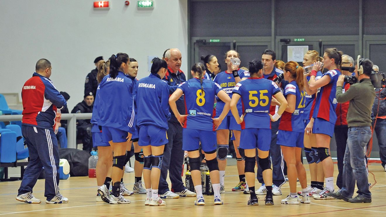 Naționala științifică! Înainte de CM, Tadici și-a evaluat jucătoarele la cel mai bun medic biochimist din România