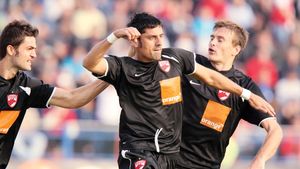 Dinamo a trecut cu emoții de FCM Tg. Mureș