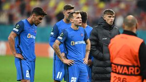 Fostul mijlocaș de la FCSB a fost prezentat oficial de liderul campionatului: „Vreau să câștigăm trofee în acest sezon”