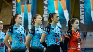 CSM Lugoj s-a calificat în optimile Cupei Challenge la volei feminin, după ce a eliminat echipa căilor ferate maghiare