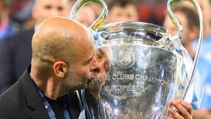 Pep Guardiola a anunțat oficial că pleacă de la Manchester City după 10 ani şi 20 de trofee: „A fost incredibil!”