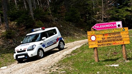 FOTO** Poliția Sinaia și-a luat Kia Soul