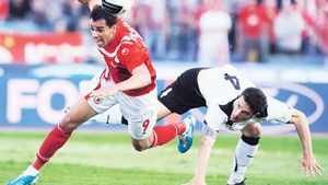 Steaua l-a eliminat din Europa League, dar Michel Platini a trecut peste!** Ce spune despre transferul la Dinamo
