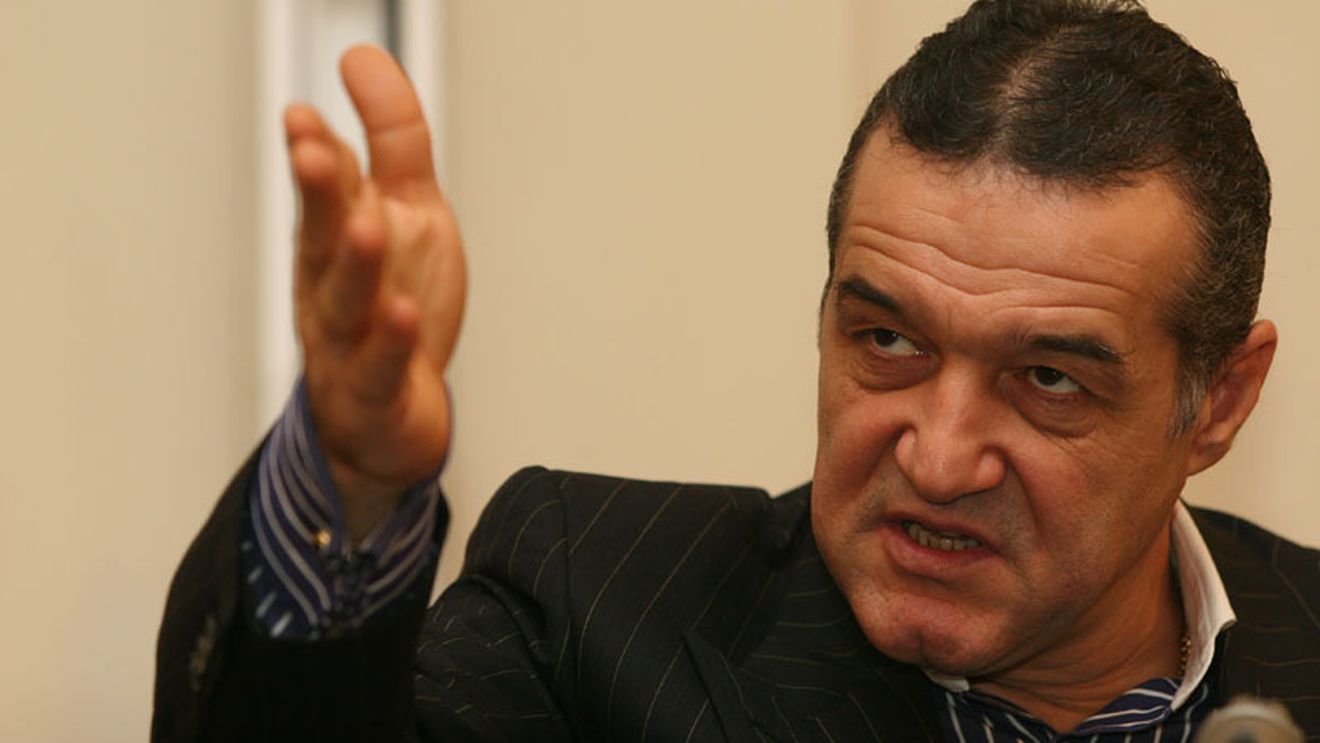 Becali îl atacă pe Lăcătuș: "Când ai 3-2 și pierzi, doar antrenorul este vinovat"