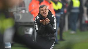 Ioan Ovidiu Sabău, șocat de înfrângerea suferită în Poli Iași - U Cluj: „Sunt supărat! Nu se punea problema să pierdem acest joc”