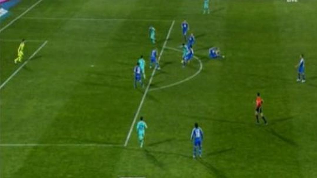 VIDEO Și BarÃ§a a fost furată de arbitri!** Faza care i-a aruncat pe catalani la 6 puncte în spatele Realului