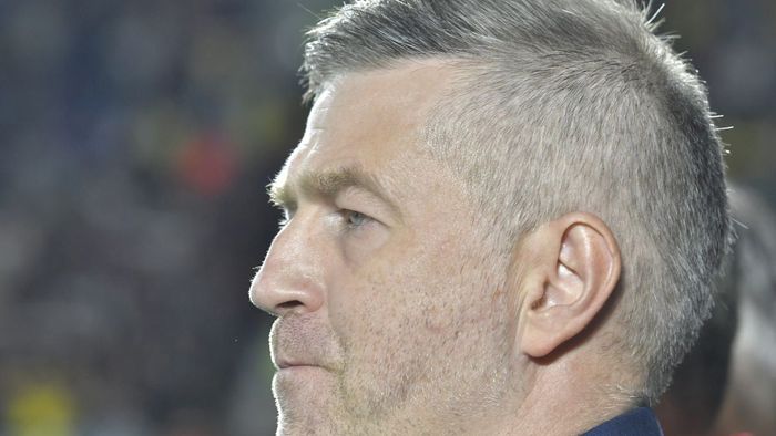 Probleme mari pentru Edi Iordănescu înaintea meciurilor amicale cu Slovenia și Republica Moldova! Selecționerul a primit o veste care l-a făcut să plece de urgență în Spania. Ce s-a întâmplat | EXCLUSIV