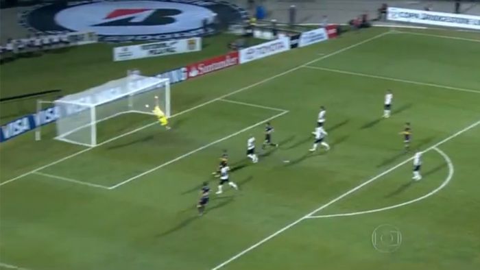 "Magicianul" și-a făcut datoria! VIDEO Gol fenomenal marcat de Riquelme în stilul "Hagi"