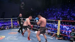 Moroșanu a dat răspunsul după amenințările lui Daniel Ghiță: "Adevărul nu poate fi ascuns". Greii din K1 au intervenit și ei! Cătinaș și Benny, replici dure. "Te folosești de mijloace gen McGregor? Îți accept eu provocarea, sunt pensionat ca și tine"