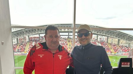 Adrian Mititelu s-a dus direct în vestiar după eșecul suferit de FC U Craiova cu UTA. Ce le-a transmis finanțatorul. „Nu ucide însă pe nimeni”