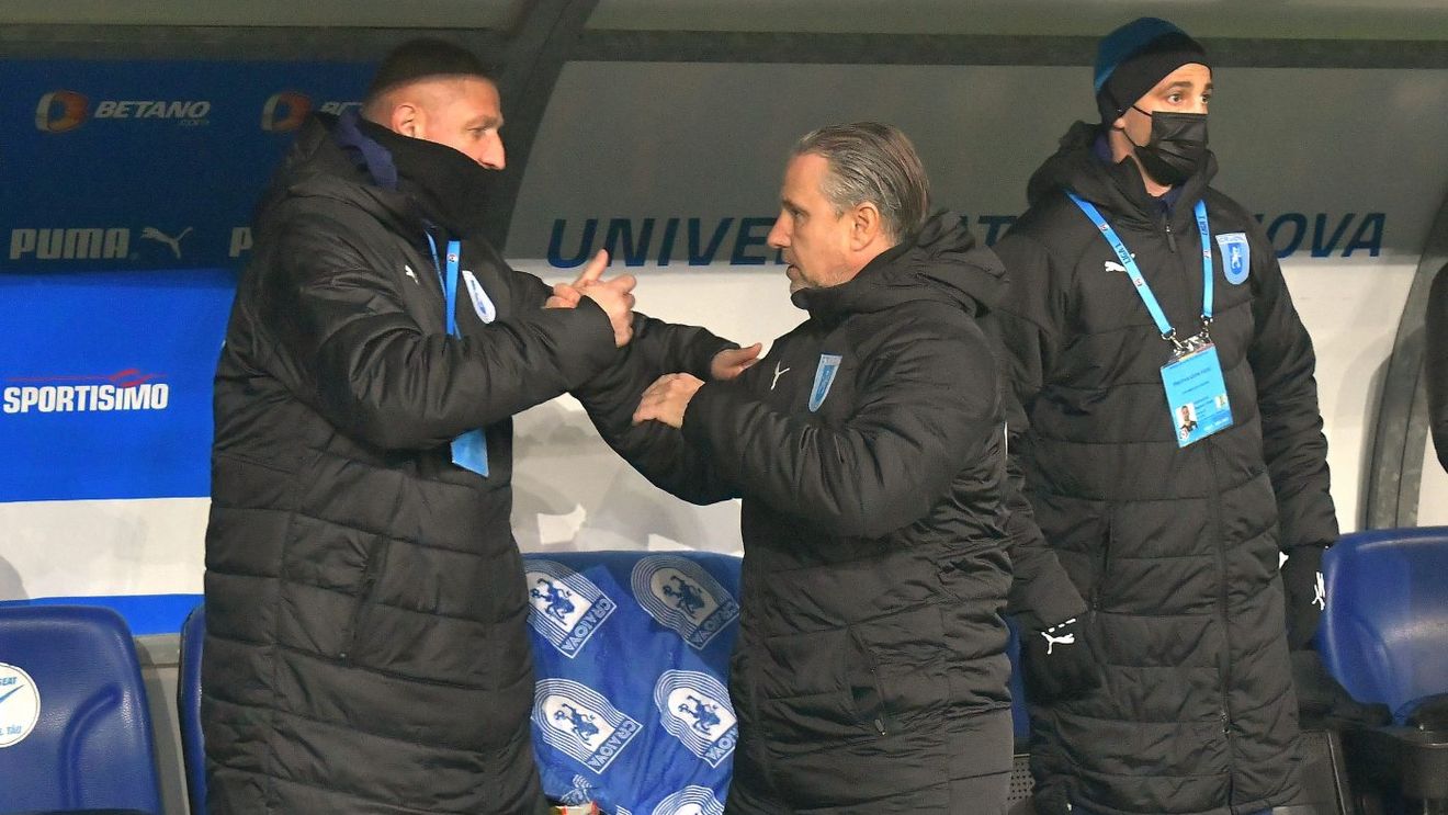 Laurențiu Reghecampf le răspunde rapidiștilor după ce au acuzat că Universitatea Craiova a apelat la o tactică de adormit copii: „Noi asta am făcut!”