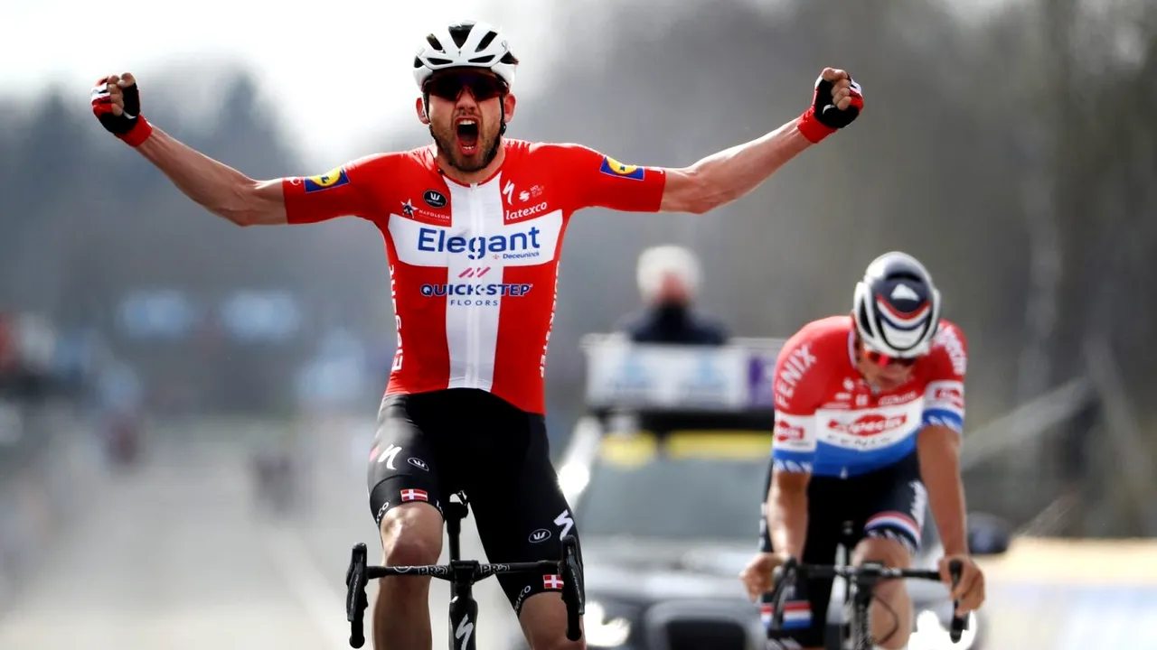 Kasper Asgreen, victoria carierei! Danezul a scris istorie după ce l-a învins pe Mathieu Van Der Poel în Turul Flandrei | VIDEO