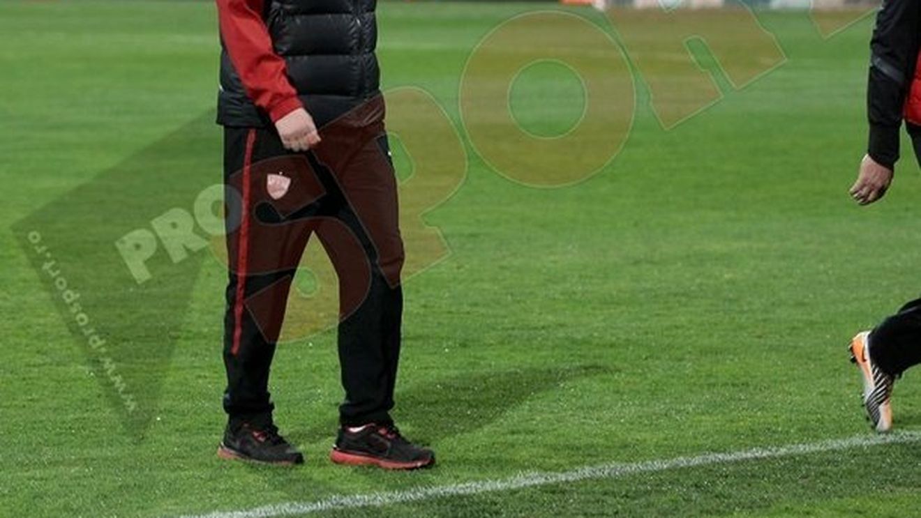 "Și eu ce fac, Mircea?"** Se zgâlțâie scaunul lui Ciobotariu? Criza de la Dinamo ar putea fi rezolvată cu o repatriere