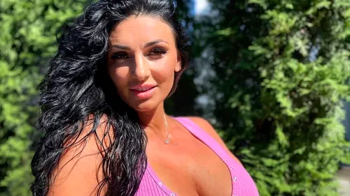 Cea mai sexy antrenoare din România s-a dezlănțuit pe internet. Mihaela Evi nu și-a pierdut senzualitatea și a postat imagini provocatoare pentru fanii săi | GALERIE FOTO