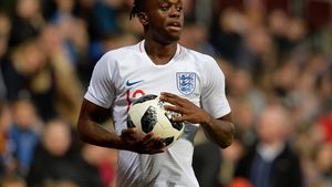 Manchester United pune probleme Angliei U21 înainte de meciul cu România. Oferta de 50 de milioane de lire sterline care a destabilizat o vedetă