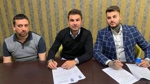 Prima reacție a lui Adrian Mititelu Jr., după ce Adi Mutu a semnat cu FC U Craiova: „Într-o săptămână am perfectat totul”