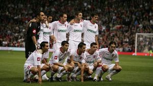Cine sunt dinamoviștii pe care șefii nu i-au lăsat să se transfere la Spartak Moscova! „N-au fost de acord cu suma” + Schimbul de tricouri cu celebrul Gary Neville, după meciul „câinilor” cu Manchester United!