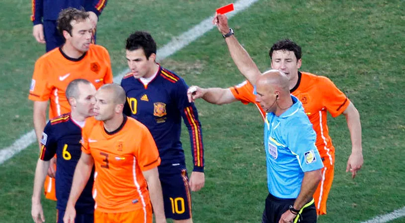 Olanda a învins Spania în finala CM...la amenzi! Vezi ce sancțiuni au primit cele 2 echipe!