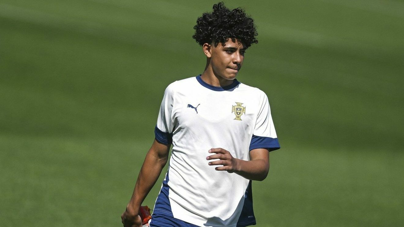 Colecția de ceasuri de lux cu care se mândreşte Cristiano Ronaldo jr., fiul fotbalistului miliardar