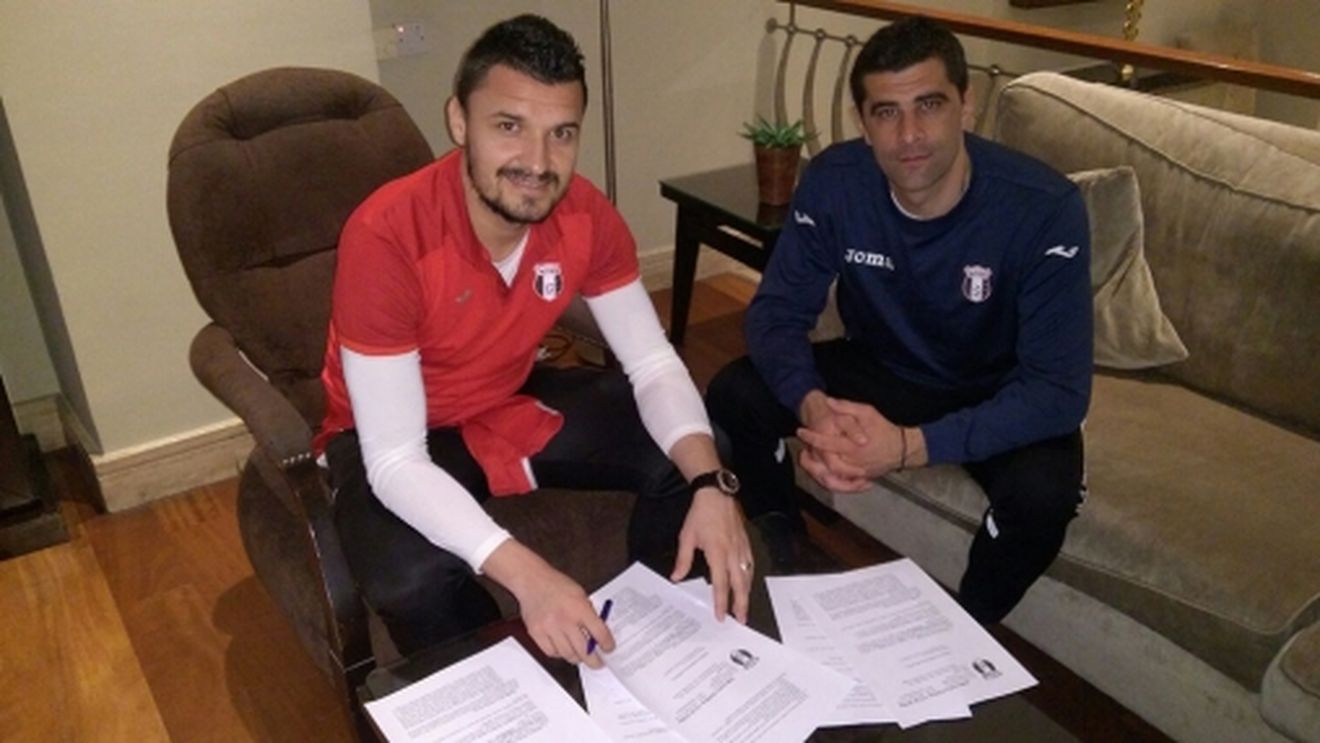 S-a terminat "telenovela Budescu"! OFICIAL: mijlocașul a semnat cu Astra. Detaliile contractului