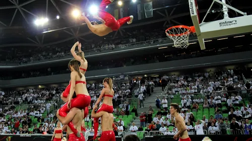 VIDEO | Dunking Devils revin la București! Super show în Băneasa Shopping City, în weekend