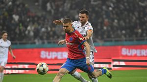 Gigi Becali a auzit că Bîrligea a înjurat când a fost schimbat și l-a anunțat pe loc decizia lui: „Dacă scapă cuvinte…”