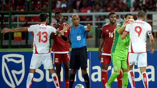 Arbitrul meciului Tunisia - Guineea Ecuatorială, suspendat șase luni 