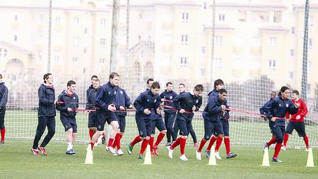 "Preparatorii Stelei folosesc metode de acum zece ani!"