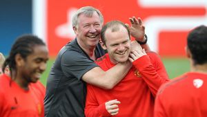 Cadou de 60 de mil. â‚¬ pentru Rooney!** Sir Alex golește conturile pentru un mijlocaș care să-l facă pe Wayne să simtă că joacă la un club mare