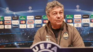 Mircea Lucescu neagă tratativele cu PSG!** "Am un campionat și o Cupă de câștigat în Ucraina"