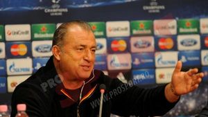 Meciul cu CFR, ultima șansă pentru Terim și Galata:** "În tur am avut multe ocazii, am lovit bara, acum sperăm să fie altfel"