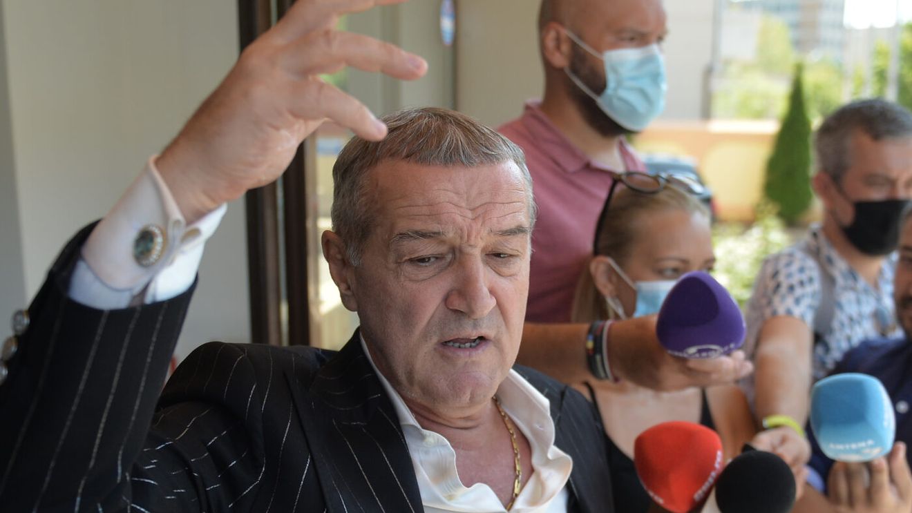 Toni Petrea, out de la FCSB! Variantele de urgență pe care le are Gigi Becali: un om din club, un fost antrenor al roș-albaștrilor și un tehnician de la o echipă din play-out | SPECIAL