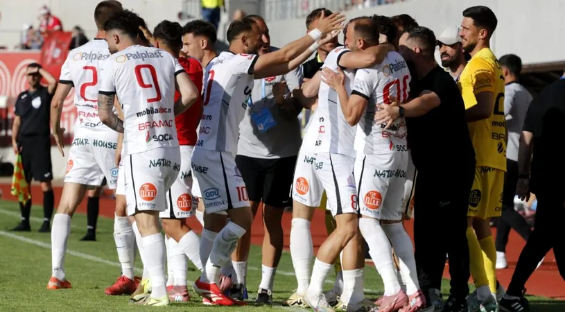 FC Hermannstadt, într-o situație dramatică?! Jucătorilor nu li s-ar răspunde la telefon și sunt gata să plece. Emilian Hulubei: ”Câțiva vor pleca”