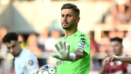 Transferul cu care Rapid vrea să îl înlocuiască pe Horațiu Moldovan, dacă titularul naționalei României e vândut în iarnă! Fotbalistul lui Adrian Mititelu e dorit de giuleșteni, dar are o mare problemă. EXCLUSIV