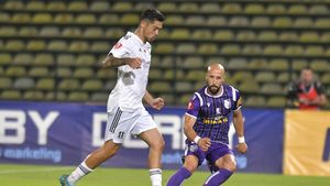 Iasmin Latovlevici și-a pus cenușă în cap după gafa din FC Argeș - FC U Craiova: „Nici la vârsta asta nu am învățat să fac asta!”