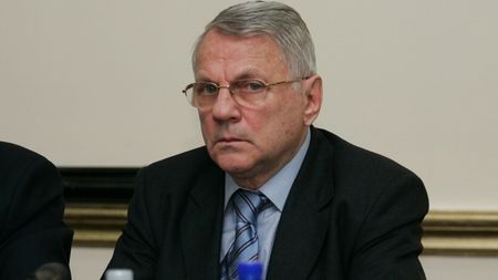 "De la anul, tehnicienii din Liga 1 pot antrena câte echipe vor!"