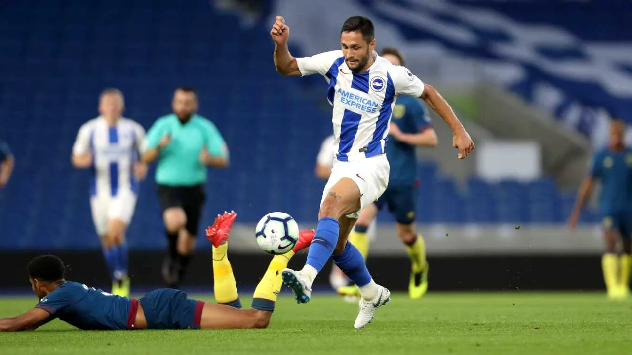 A treia oară a fost cu ghinion. Brighton a pierdut surprinzător în Premier League. Florin Andone a fost titular