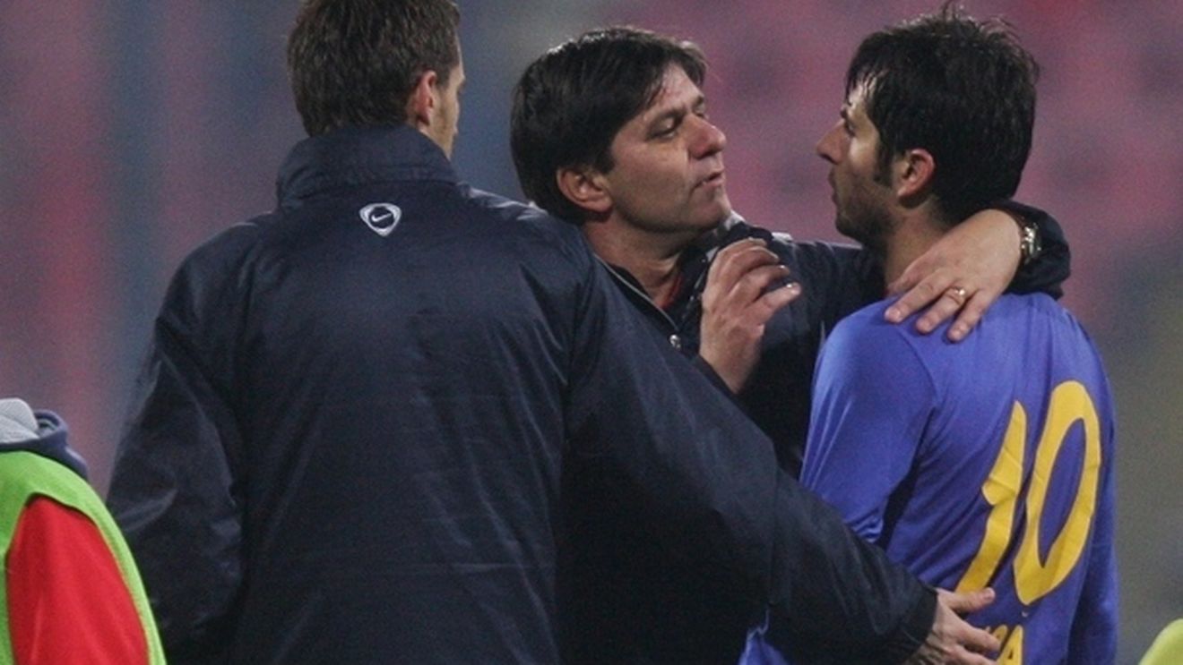 Dică: "Dacă va juca la 0-0, îi va fi greu Stelei la Napoli"