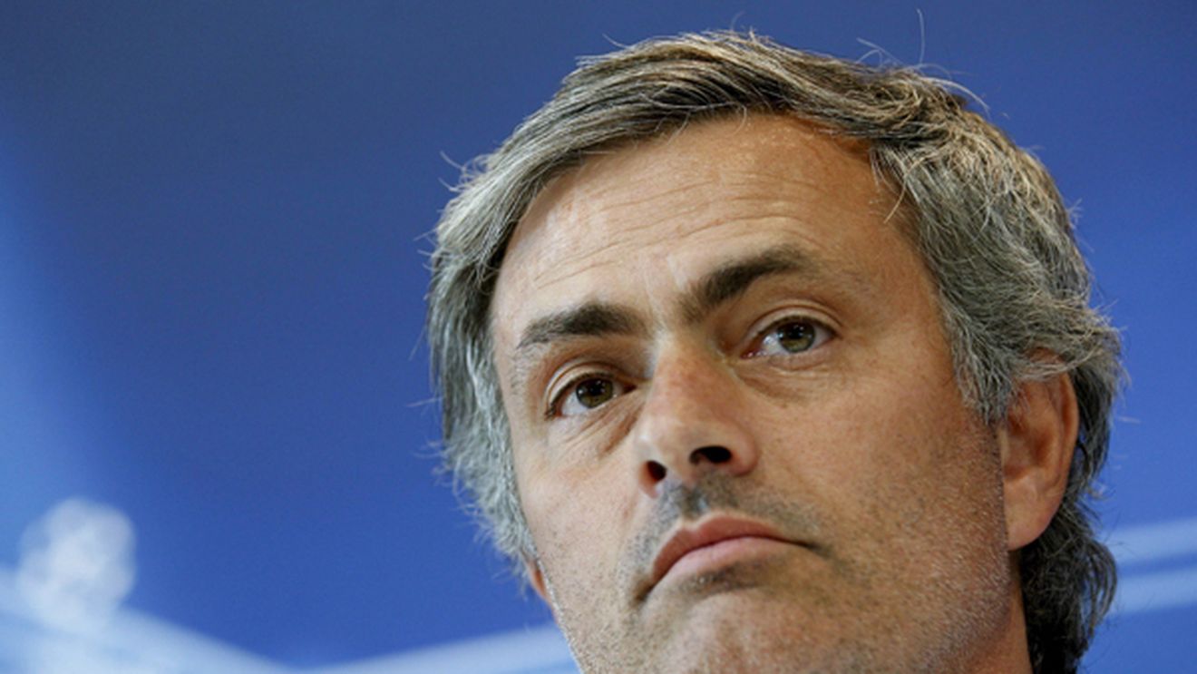 Mourinho i-a răspuns ironic lui Cruyff!** Vezi contraatacul portughezului