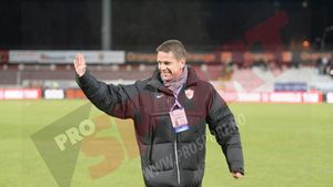 "Sunt fericit pentru victorie, dar sunt și îngrijorat! Jucătorii riscă accidentări la temperaturile astea"