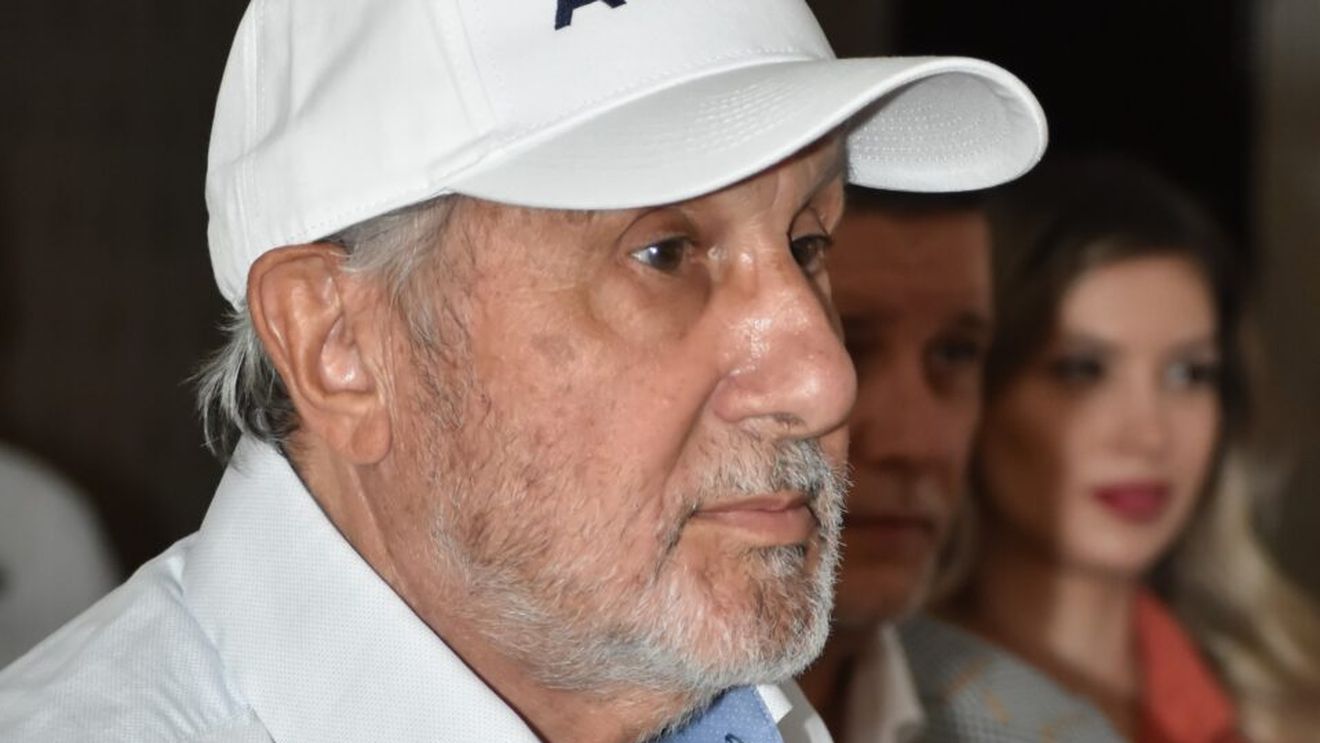 Ilie Năstase, devastat de drama bunului său prieten Cornel Şfaițer! Moartea soției l-a distrus pe unul dintre cei mai respectați conducători din fotbalul românesc: "Se simte rău de tot. Fetele lui dorm cu el!"