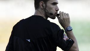 Tudor, la Steaua - CFR Cluj